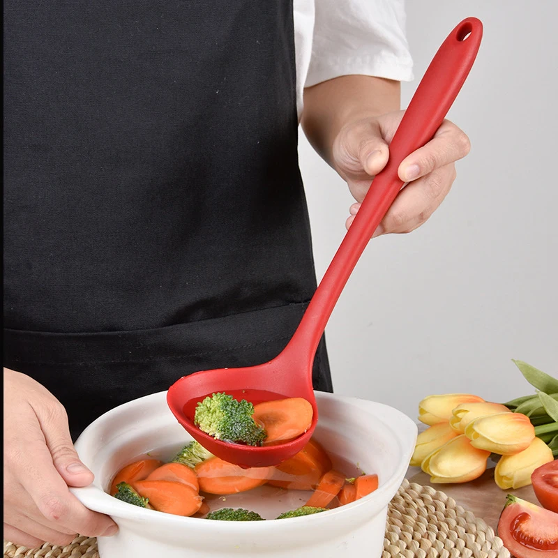 Non-Stick Silicone Ladle Soup Spoon Flexible Scoop Spoons Curved Handle Heat Resistant Round Scoop Cooking Utensils Kitchen Tool