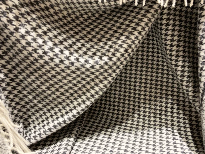 Fashion big scarf ladies long cashmere autumn winter quality wool blend soft warm plaid scarf ladies oversized scarf shawl