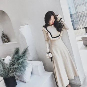 

2019 Autumn Winter New Fashion Temperament Vintage Dress Long Knit Trumpet Sleeve Contrast Sweater Dress dr859