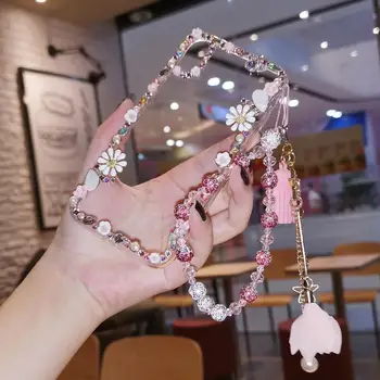 

For iPhone 11 pro Luxury daisy flower Bling Crysta Diamond case for iphone XS max XR X 8 6 6S 7 plus Girl Lady gift case + strap