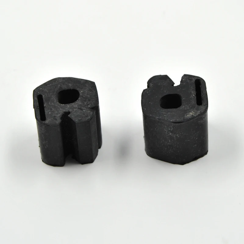 Benekar Car Bonnet Hood Dampers Buffer Pad Bump Stop Shock Rubber For Mitsubishi Pajero Montero V31 V32 V33 V43 V45 car bonnet dampers