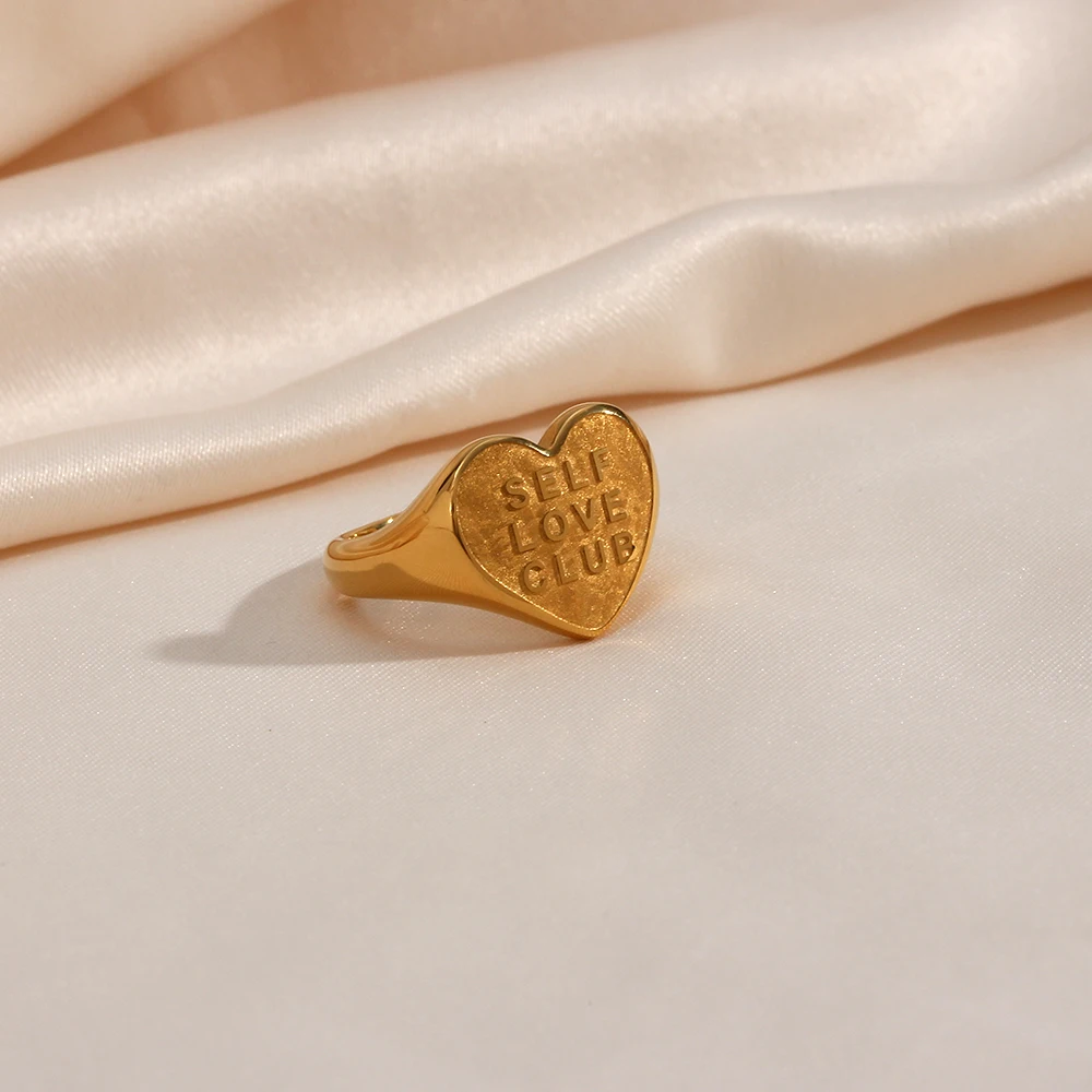 Gold Plated Rings Gold Rings Golden Ring Vintage SELF LOVE CLUB Ring Motto Engraved Heart shaped Ring Stainless Steel Gold Plated Finger For Women Men Party Jewelry
