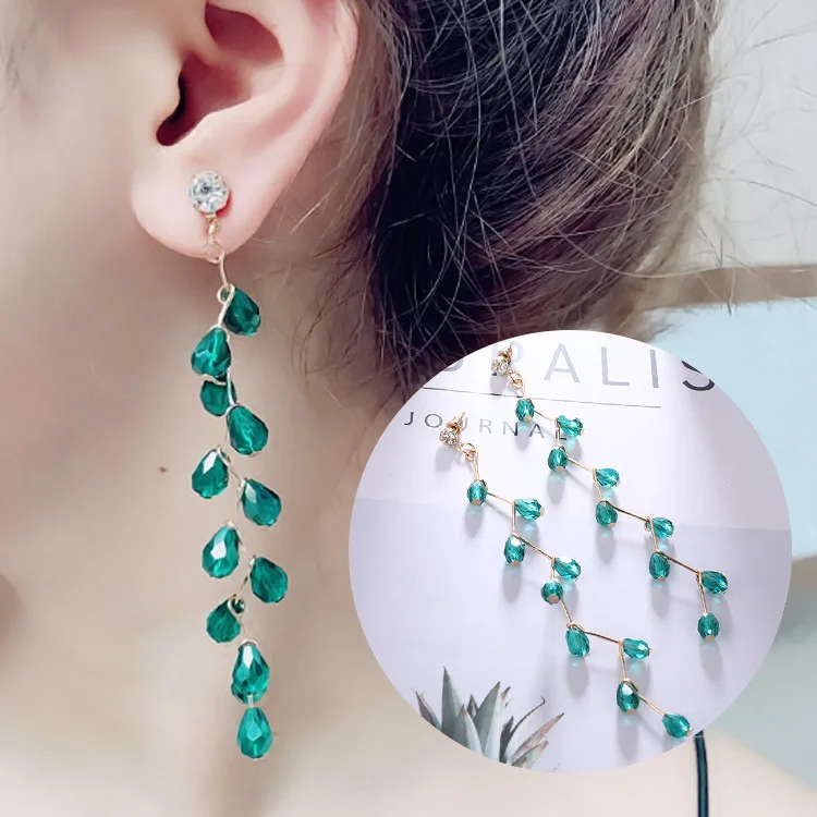 

Korean retro tassel long style temperament contracted crystal personality earrings female wholesale