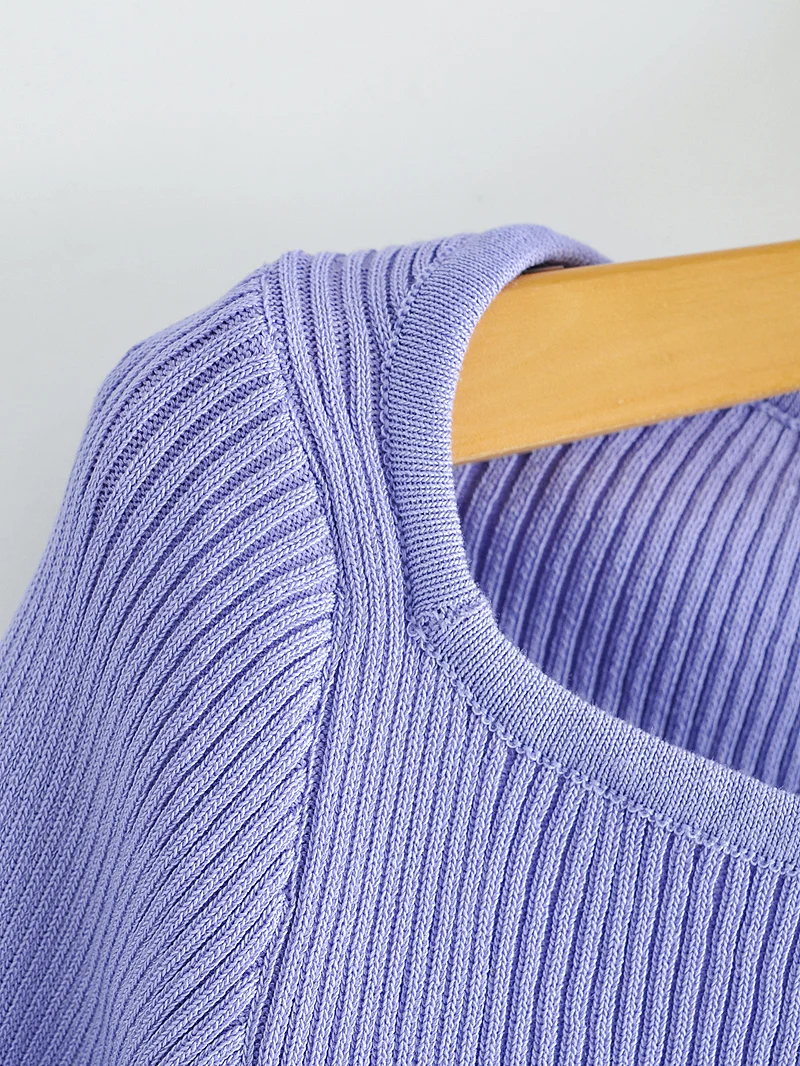 XNWMNZ Autumn Winter elasticity Short Square Collar Thin Knitted Pullovers Sweater Loose V-Neck Long Sleeve Women New Fashion XNWMNZ Autumn Winter elasticity Short Square Collar Thin Knitted Pullovers Sweater Loose V-Neck Long Sleeve Women New Fashion