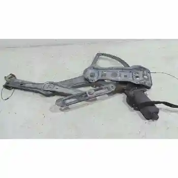 

WINDOW LIFTER FRONT LEFT MERCEDES C-CLASS (W202) SALOON