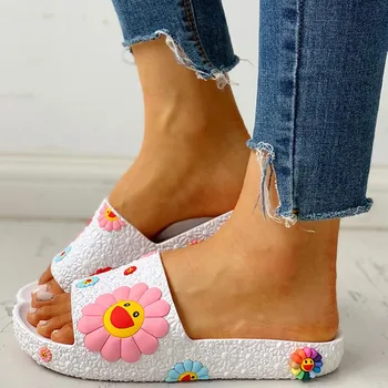 

Women's Beach Slippers 3D Smiling Sunflower Platform Sandals Fashion Colorful Casual Flats Flip Home Shoes Beach Slippers Slides