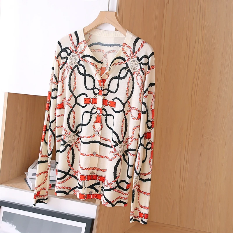 VOA White Pattern Jacquard Silk Kimono Collar