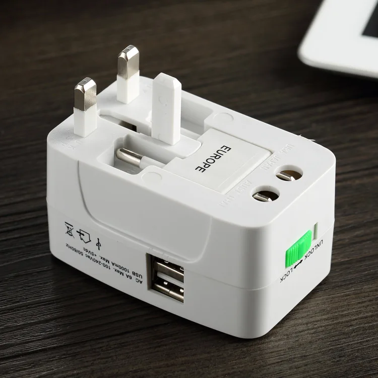 Экспорт по всему миру применимый переключатель Plug Многофункциональный конверсионный разъем двойной USB зарядка конвертер переходник для путешествий