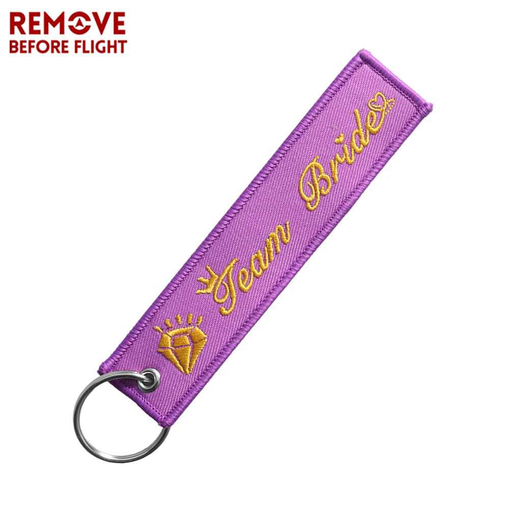 Fashion Keychain for Team Bride Keychain Wedding Party Key Fobs purple Gold Key Chains Chaveiro Remove Before Flight New Key Tag (02)