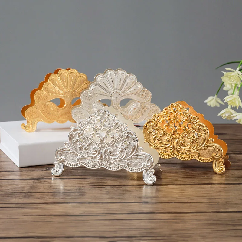 

Europe Style Table Tissue Holder Napkin Rack Stand Metal Art Craft Home Decoration Hotel Restaurant Desktop Cafe Ornaments Gift