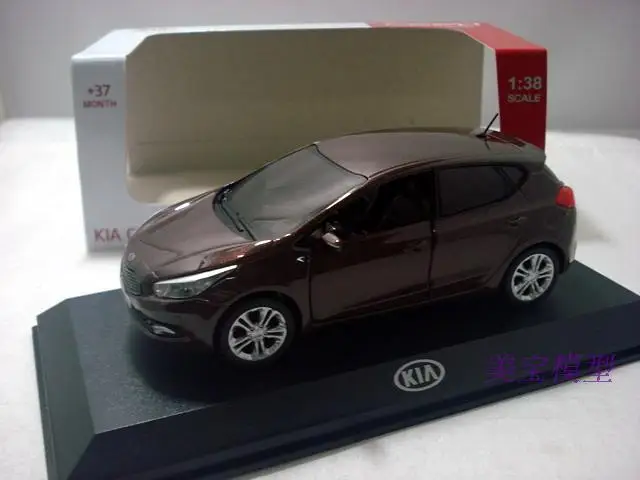 

1:38 Diecast Model for KIA CEE'D Ceed Hatchback Alloy Toy Car Miniature Collection Gifts