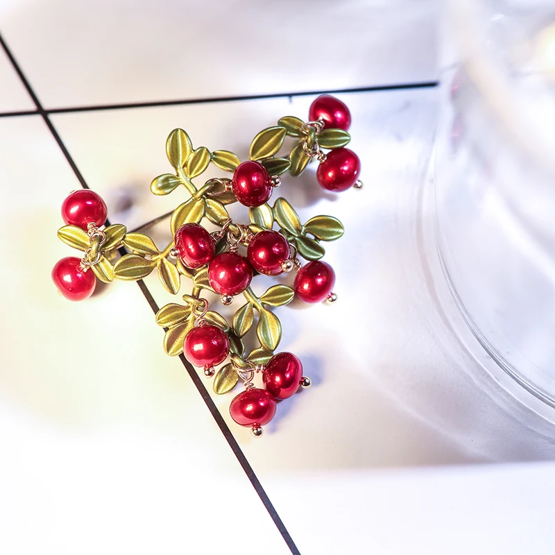 Женская Винтажная брошь с Клюквенным листом vansley красно зеленая ручной работы