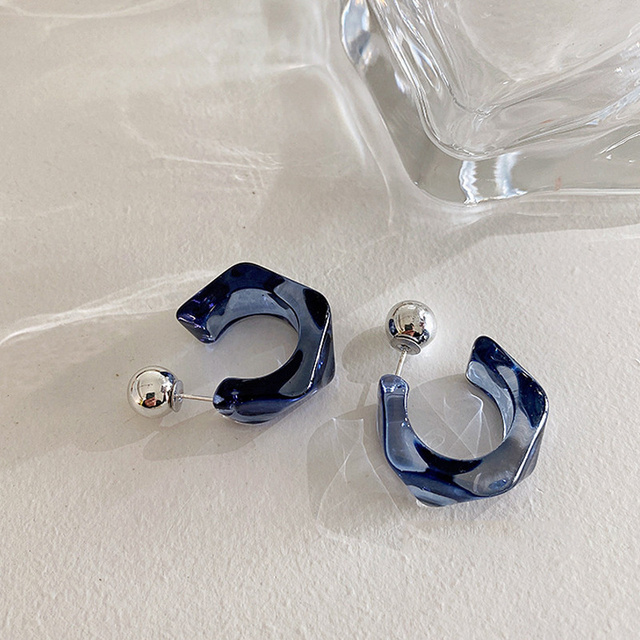 Fashion Retro Earring Twist Metal Circle Geometric Round Hoop Earrings for Women Accessories Party Jewelry Gift