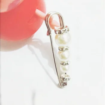 

CB2119 European and American decorative Brooch pearl retro needle silk scarf buckle scarf pin