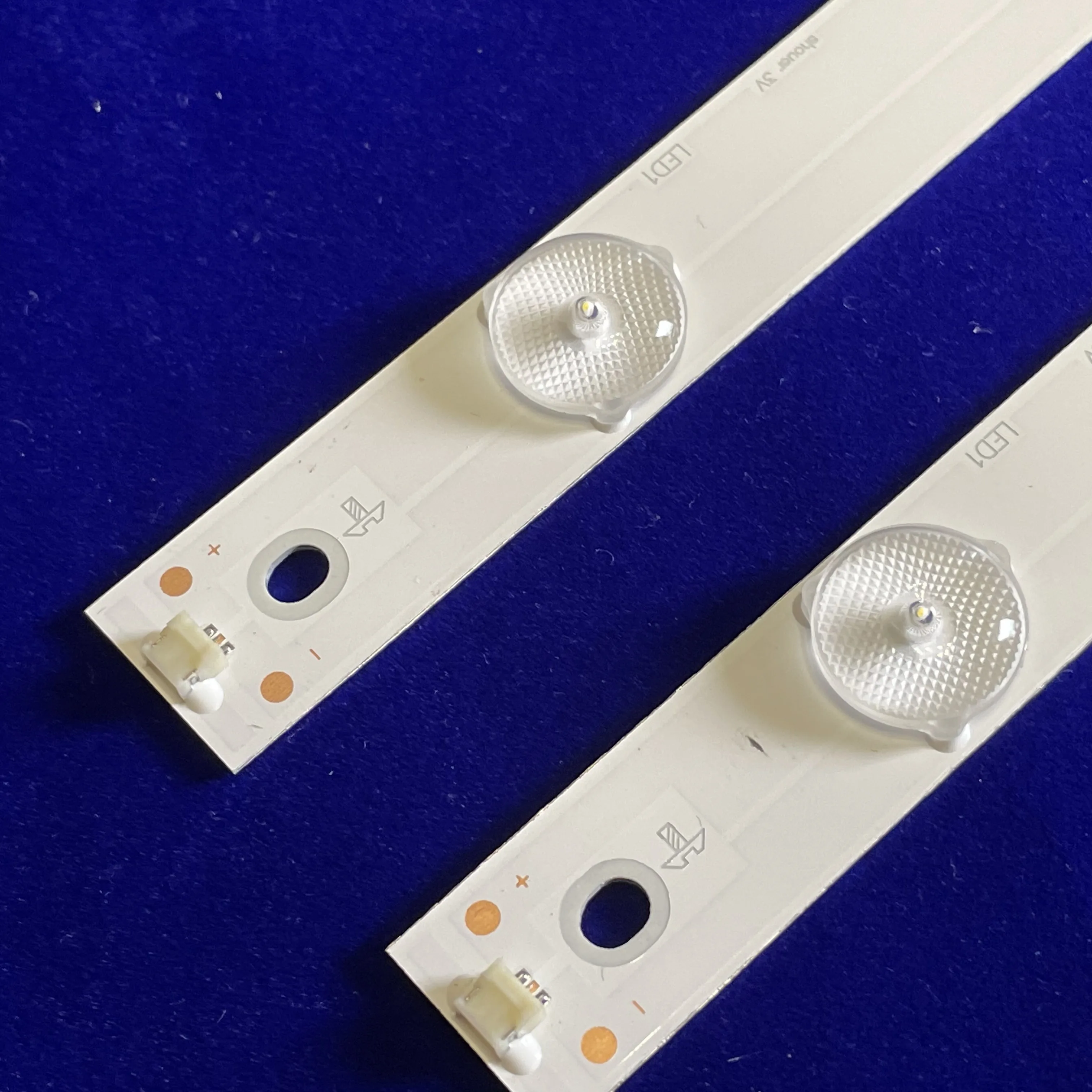 LED 스트립 5 램프 CEJJ-LB320Z-5S1P-M3030-F-2 AOC LE32M3776 LE32M3778 LE32S5778 32PHF5292 32PHF5252 32PHF3212 32PHF3282/T3