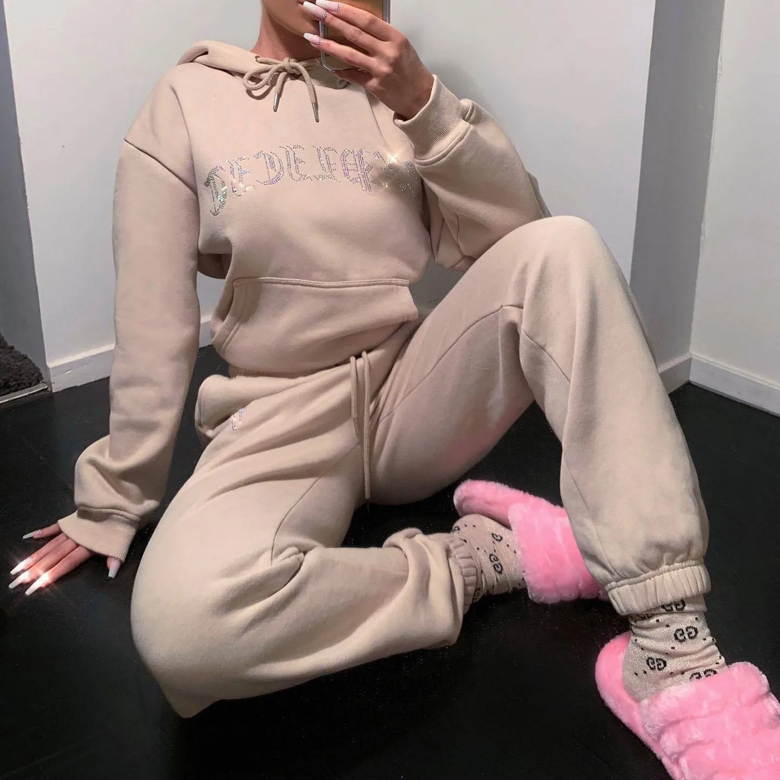 Fashion Women's Sports Casual Hooded Tracksuit Suit Autumn Winter Stamping Sweatshirt Set Two Piece Set Casual Set 1
