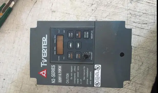 N2-201-M.220V/0,75 кВт используется один, инвертор, хорошо работает
