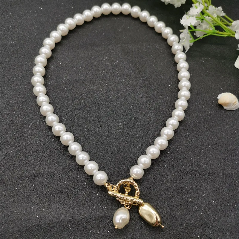 

Imitation Pearl Choker Necklace Women Gold Color Bead Shell Pendant Necklace Statement Clavicle Chain 2019 Fashion Jewelry