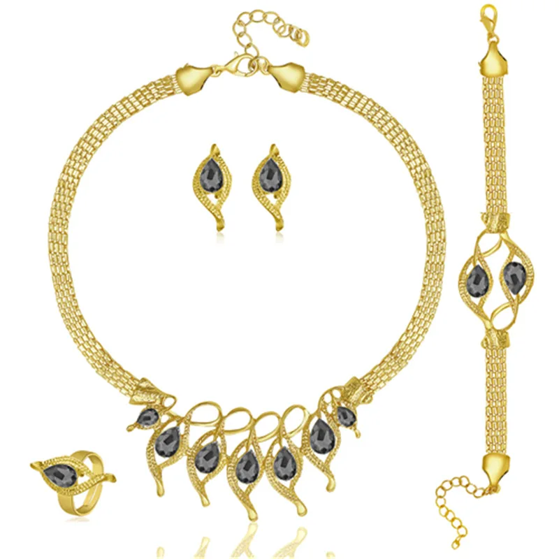 13111201185_1068890304