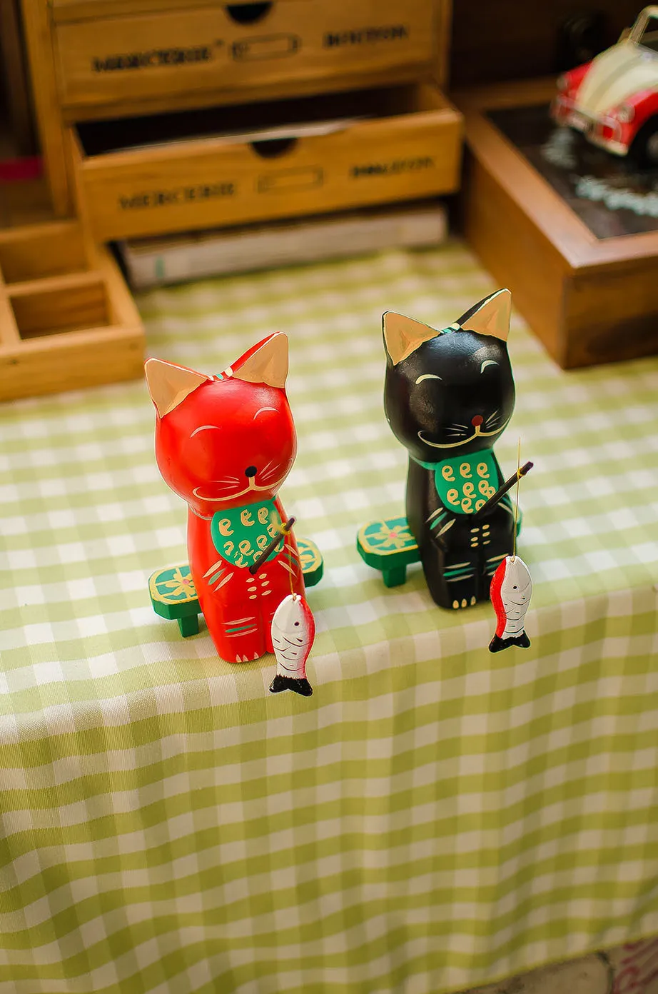 Café Bar Decoration Goods Of Furniture For Display Rather Than For Use Northern Europe Raw Wood Lovers Kitten Go Fishing Lovely Café Bar Decoration Goods Of Furniture For Display Rather Than For Use Northern Europe Raw Wood Lovers Kitten Go Fishing Lovely