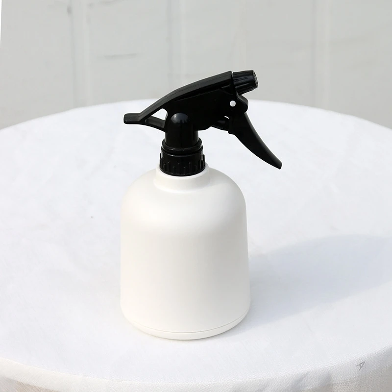 Plastic Spray Bottle Watering Sprayer Garden Plant Flower Sprinkler Empty Spray Pot Watering Pot Home House Cleaning Tool