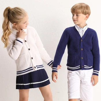 

Boys and girls cashmere sweater autumn and winter new V-neck stitching sweater casual jacket youthful handsome--Free shipping