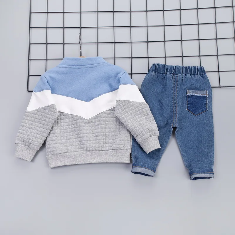 Осенний комплект одежды для маленьких мальчиков, пальто для малышей, куртка+ футболка+ штаны, комплект из 3 предметов, модный спортивный костюм для новорожденных, комплект одежды для маленьких мальчиков