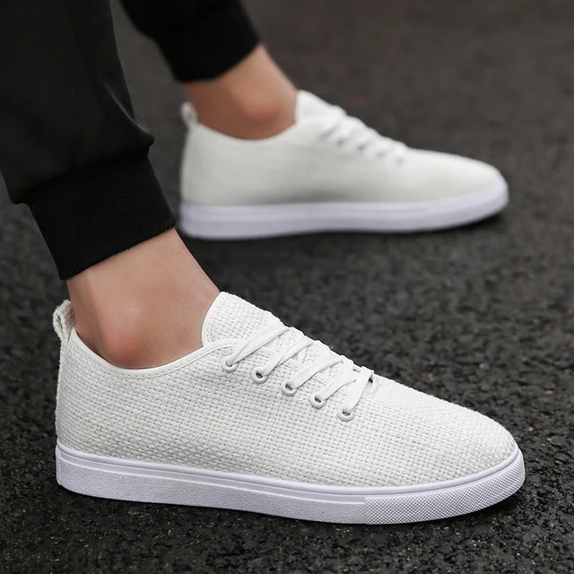 

2019 new fashion casual shoes 56.26