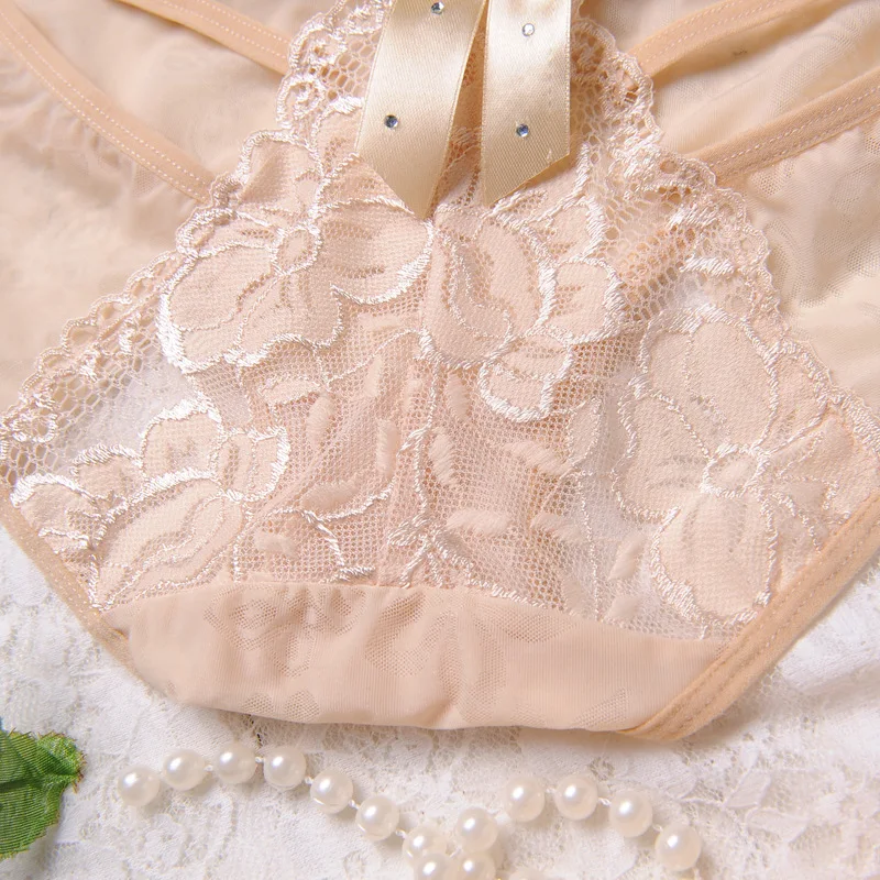 12543694200_667324835