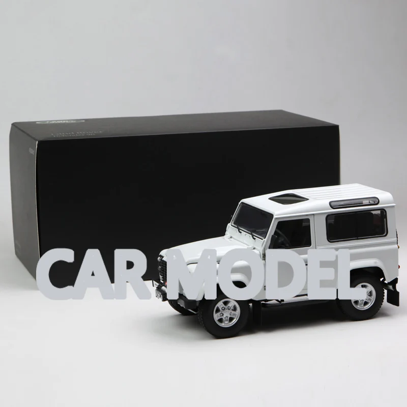 1:18 Масштаб сплава игрушечных транспортных средств Kyosho defender 90 модель автомобиля SUV детских игрушечных автомобилей авторизованный игрушки для детей