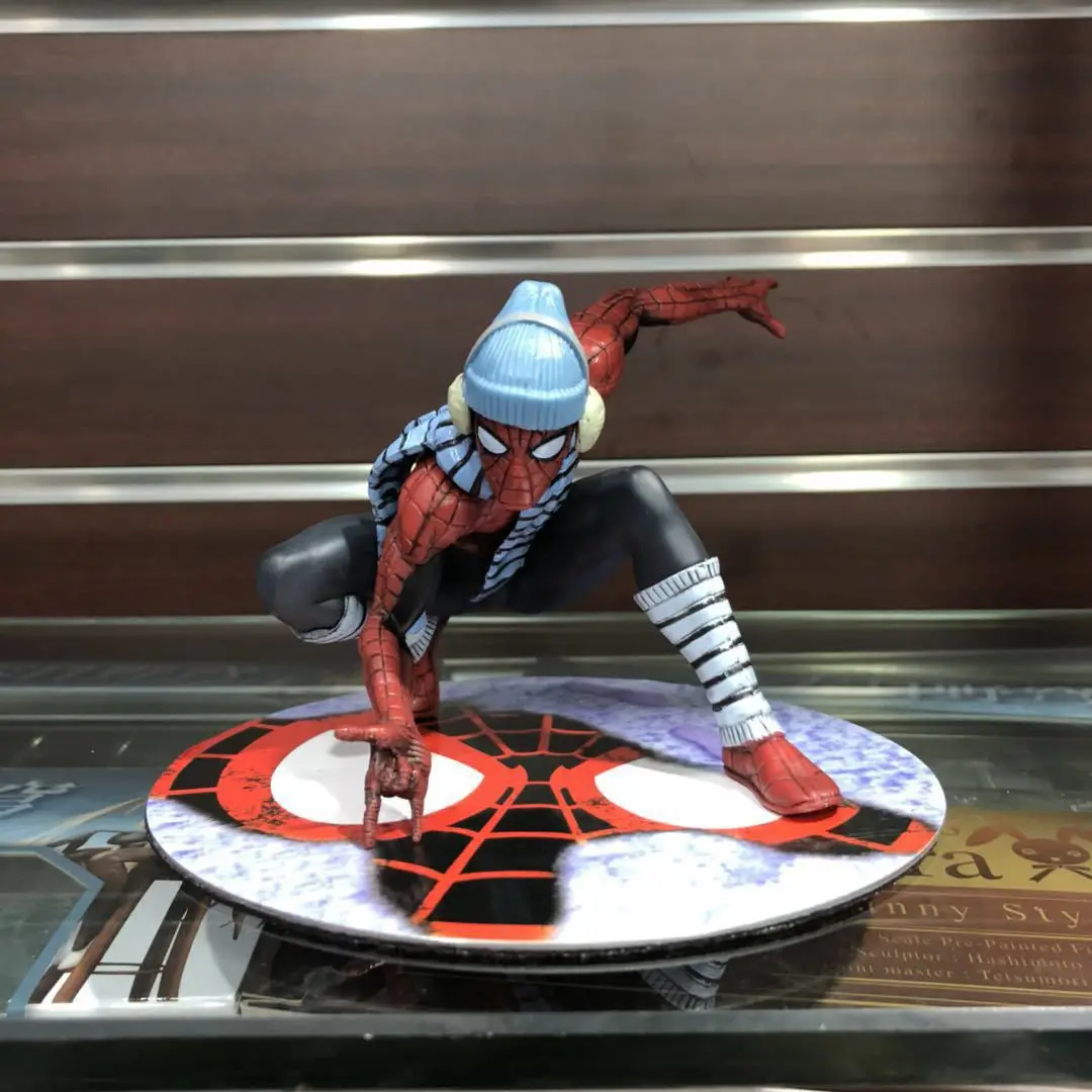 

Anime KOTOBUKIYA 2017 Hero Returns Spider-Man Winter Back-to-School Garage Kit Model