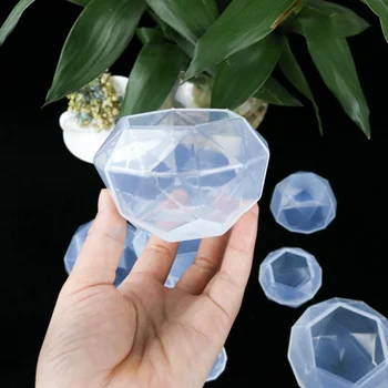 

Crystal Epoxy Diamond Silicone Mold Polyhedron Ice Grid Three-dimensional High Mirror Surface DIY Handmade Jewelry Matching