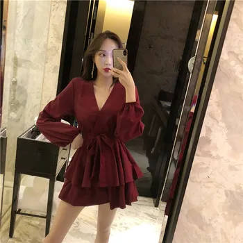 

Fashion Women V Neck Long Sleeve Ruffles Sexy Rompers Female Solid Lace Up Jumpsuits Casual Lantern Sleeve Pleated Playsuits