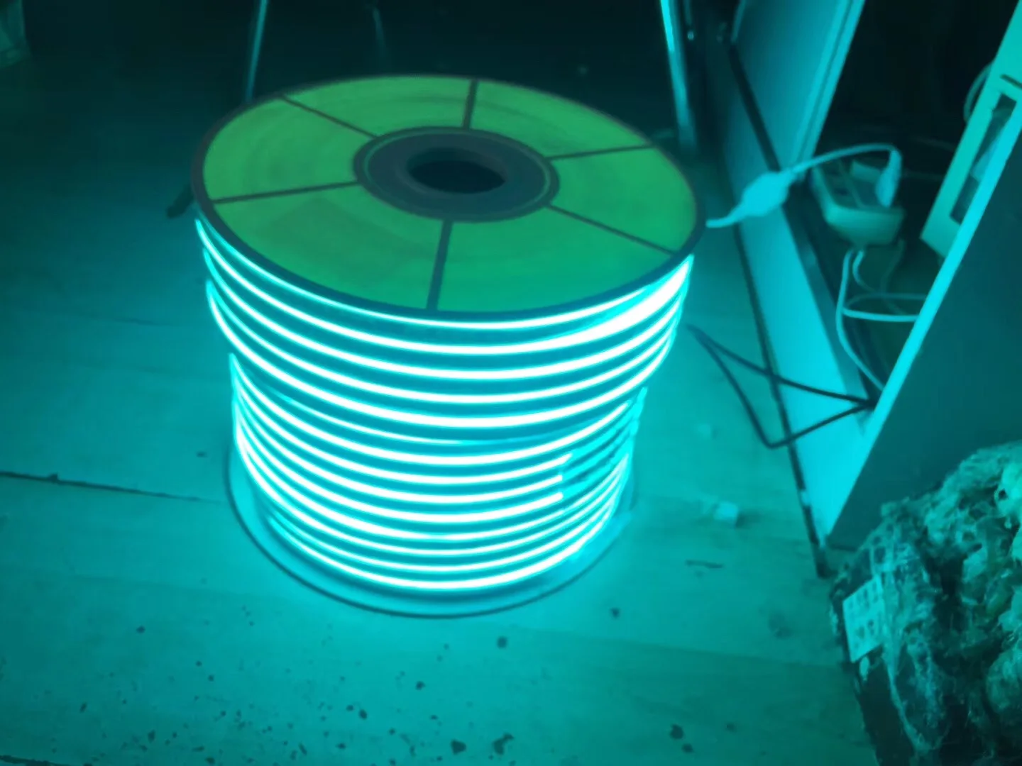 Светодиодный неоновый светильник AC110V 220V фиолетовая цветная (RGB) пульта