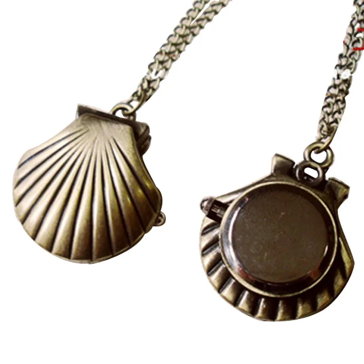 

Bronze Pocket Watch Retro Watch Keychain Pocket Watch Necklace Table Sweater Chain Shell Pendant Watch