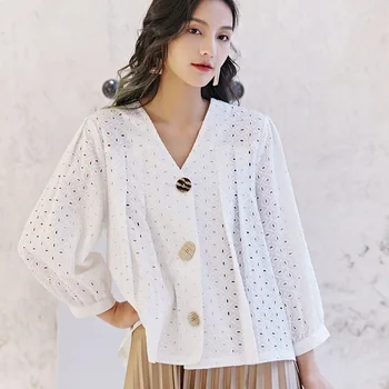 

Korea can ship Pure Cotton Temperament famale White Hollow Out Long Sleeve Shirt 2020 spring summer fashion new tops YH944