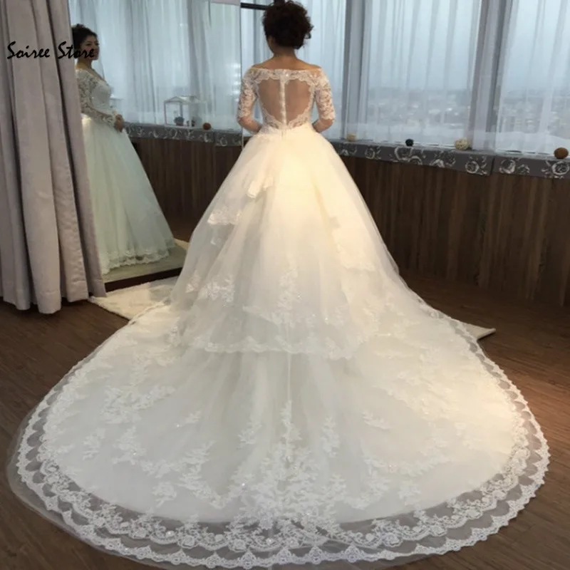 

Western Boho Wedding Dress Chic Long Sleeve Hippie Bohemian Lace Wedding Dresses V Neck Court Train Romantic robe de mariee 2020