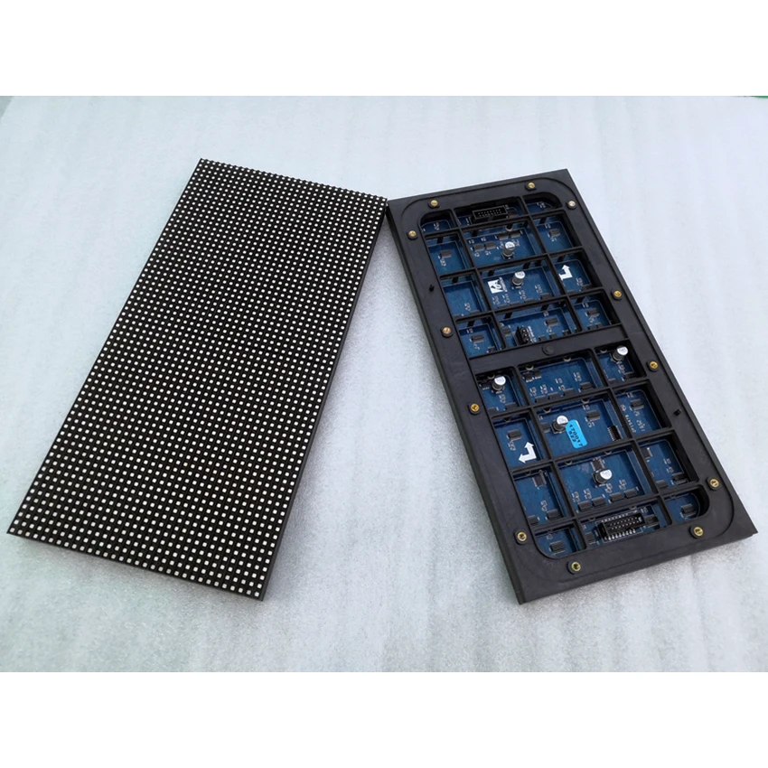 LED Matrix 64x32 Dot Panel SMD RGB Full Color High Brightness Advertising P5 Outdoor LED Display Module