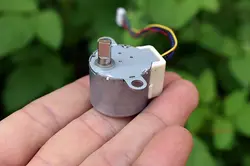 24BYJ48 DC 5V 4-Phase 5-Wire Stepping Motor Flat Shaft