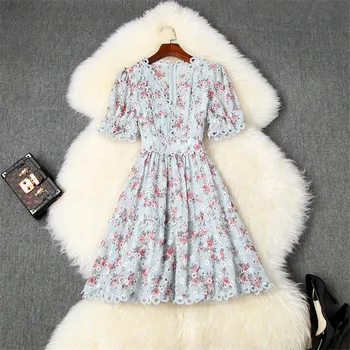 

Fashion Designer Summer Runway Dress Women Short Sleeve 2020 Elegant V Neck Floral Print Hollow Out Short Casual Holiday Dresses