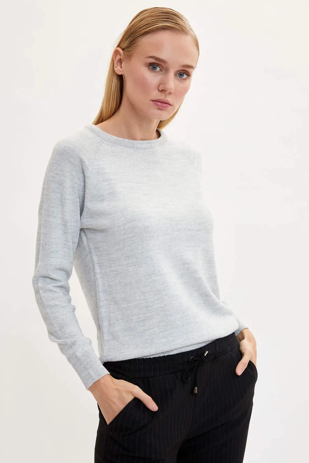 Defacto Woman Tricot Knitted Pullover 2021 Autumn Winter Regular Fit C Neck Long Sleeve Sweater-I6913AZ19AU | Женская одежда