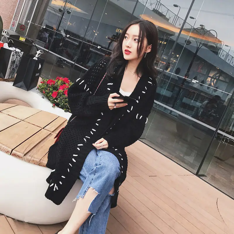 Korean Color Matching Hollow Sweater Women's Cardigan Loose Large Size Long Autumn Knit Sweater Coat Design Knitwear Blusa f2057
