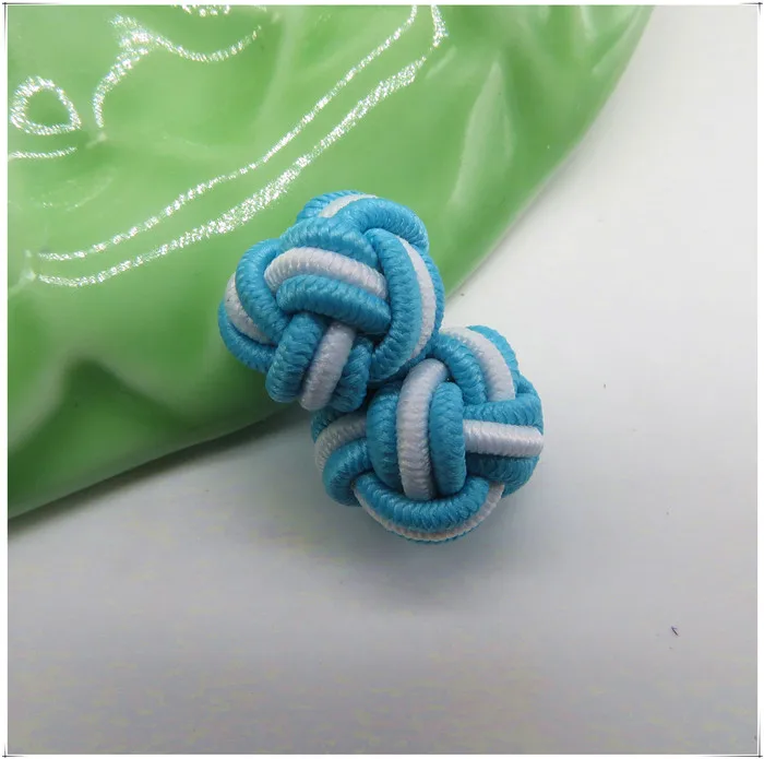 11137480901_1240087654