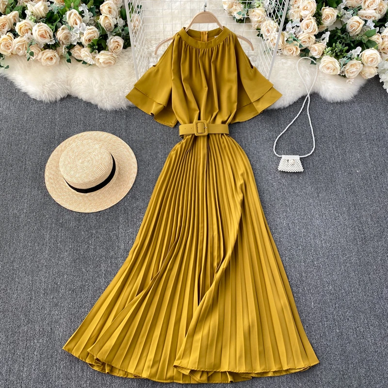Vintage halter neck dress Outlet