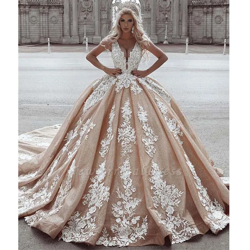 Шампанское Robe De Mariee сексуальное бальное платье с глубоким v-образным вырезом Свадебное платье без рукавов с аппликацией и длинным шлейфом - Цвет: Шампанское