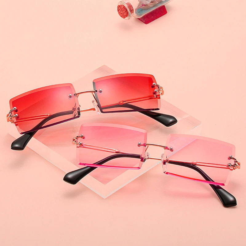 

2020 Fashion Ocean Square UV400 Sunglasses trendy Retro Rectangular Rimless Crystal Sunglasses Women Men Alloy Gradient Glasses