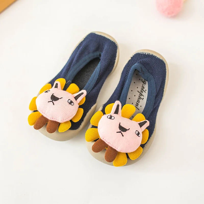 2019 New Children Floor Socks Cotton Non-slip Baby Toddler Shoes Rubber Cartoon Stereo Christmas Baby Shoes Infant Shoes Boy