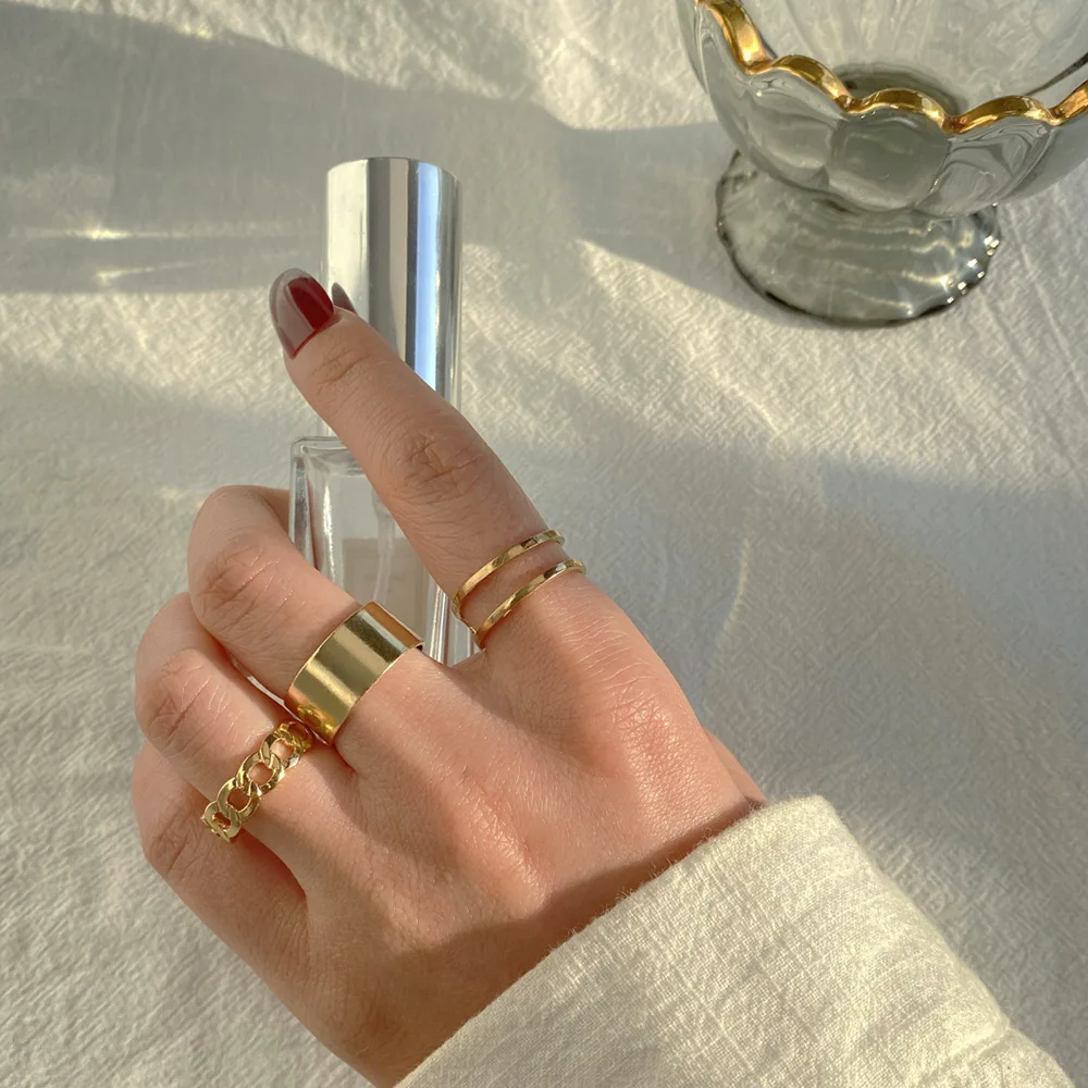 2Pcs Heart Magnet Couple Rings Punk Cuban Chain Charm Paired Rings For Lp Lovers Friend Adjustable Jewelry Party Gift Trend New