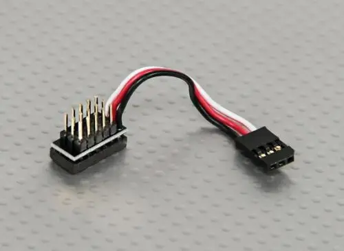 Câble répartiteur servo 1 vers 5 mâles pour ESC LED, branches séparées montrant les connecteurs mâles dupont.