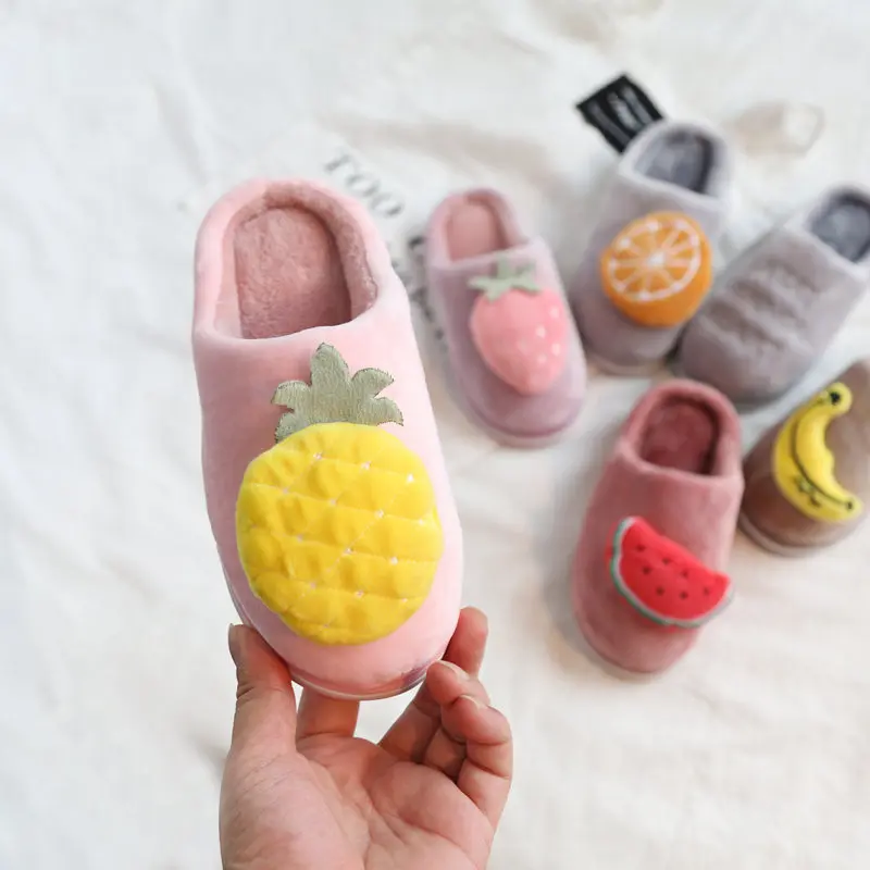 

Kids Cartoon Fruit Home Shoes Girls Cute Fur Slippers Casual Children Bedroom Shoes Boys Warm Winter Indoor Slippers Pantuflas